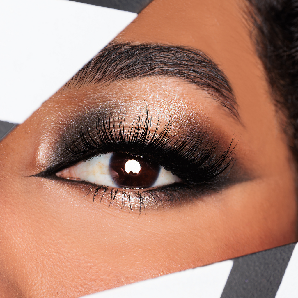 It's Showtime Baby Shadow Palette